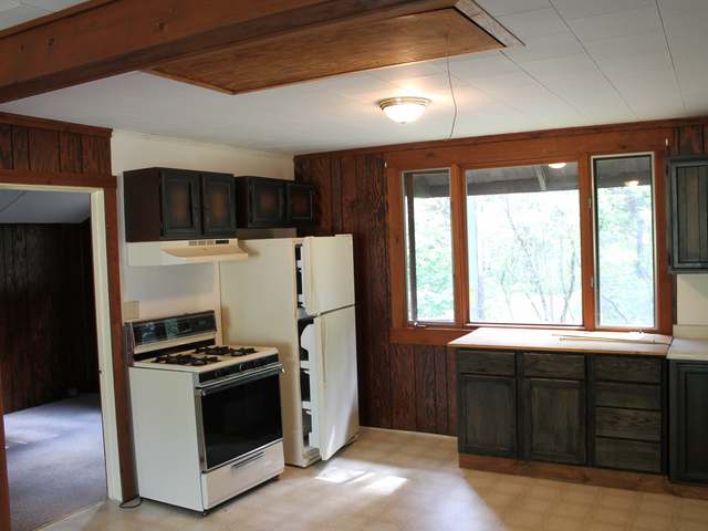 N10101 Sunny Point Road Tomahawk, WI 54487 - Photo 3 of 19 Gallery Image 3