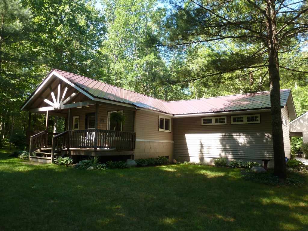 1811 Beaverton Road Kalkaska, MI 49646 - Photo 3 of 50 1849139-2.JPG