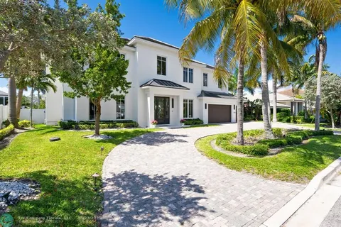 $5,850,000 | 2746 Northeast 18th Street, Fort Lauderdale, FL 33305