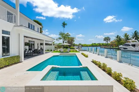 $5,695,000 | 2746 Northeast 18th Street, Fort Lauderdale, FL 33305