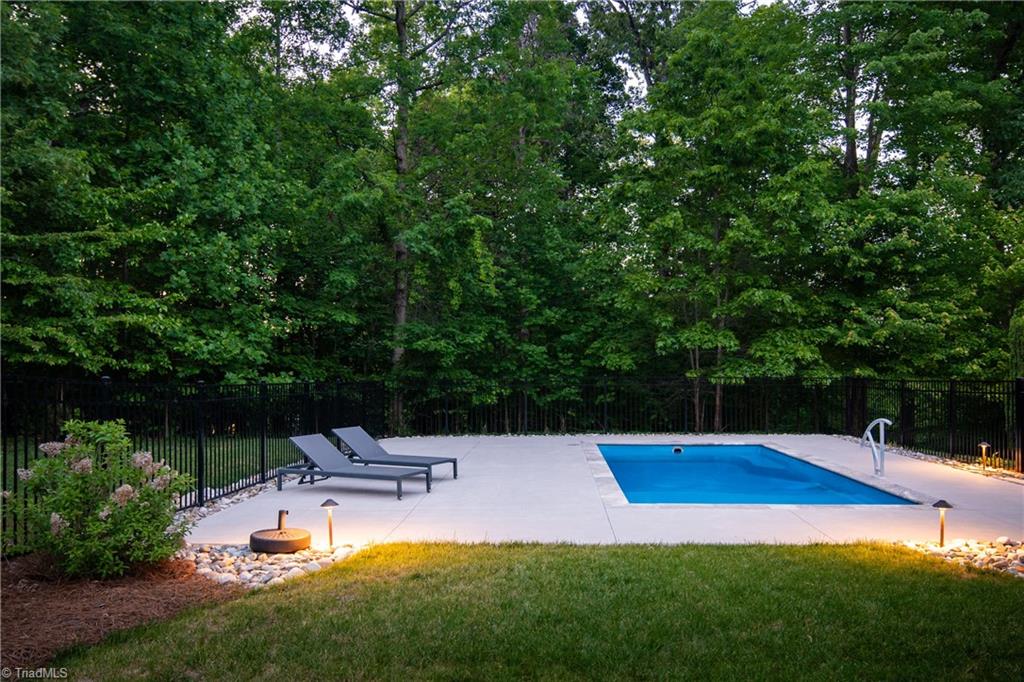 112 Scenic Ridge Place King, NC 27021 - Photo 42 of 47 Pool and side yard