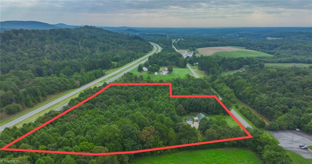 5069 Wilkes Yadkin Road Ronda, NC 28670 - Photo 11 of 37 Gallery Image 11