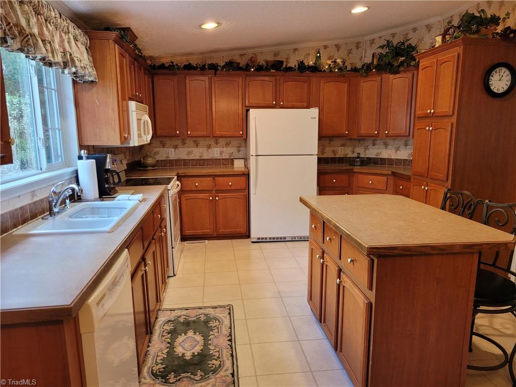 5069 Wilkes Yadkin Road Ronda, NC 28670 - Photo 22 of 37 Gallery Image 22