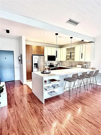 $6,200 | 101 Ocean Ln Drive, Unit 4011, Key Biscayne, FL 33149