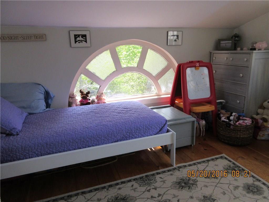 1720 N Road Mount Vernon, ME 04352 - Photo 27 of 34 Bedroom