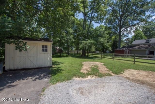 409 Wood Road Louisville, KY 40222 - Photo 40 of 53 ample parking!