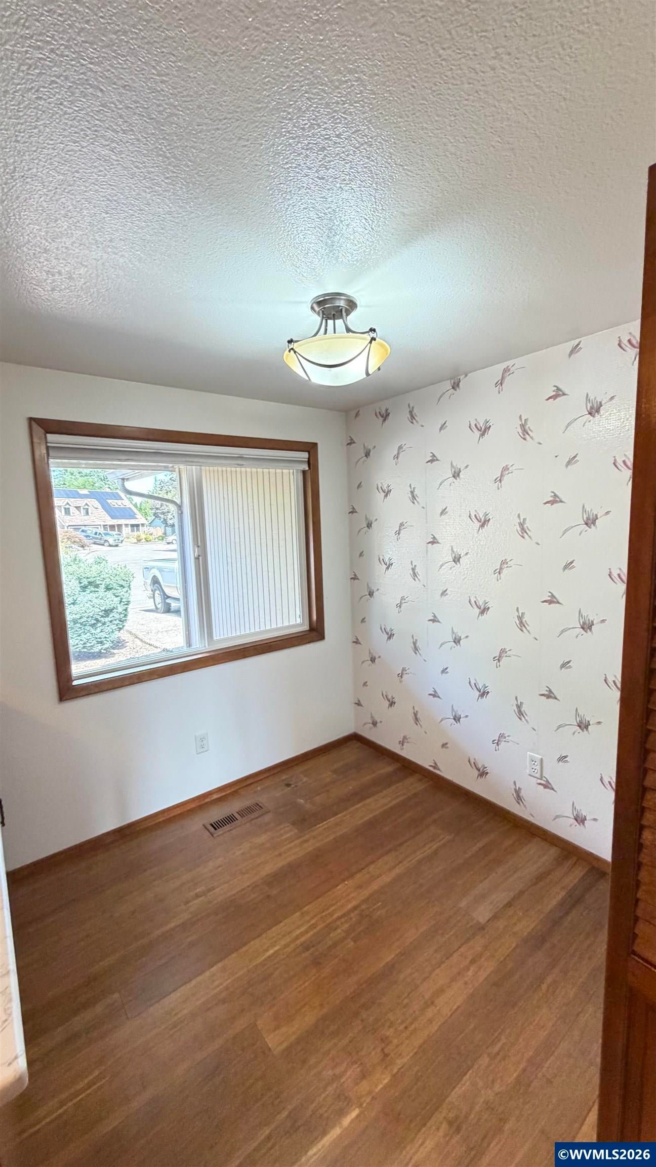 1704 Springtime Court Northeast Keizer, OR 97303 - Photo 16 of 35 Gallery Image 16
