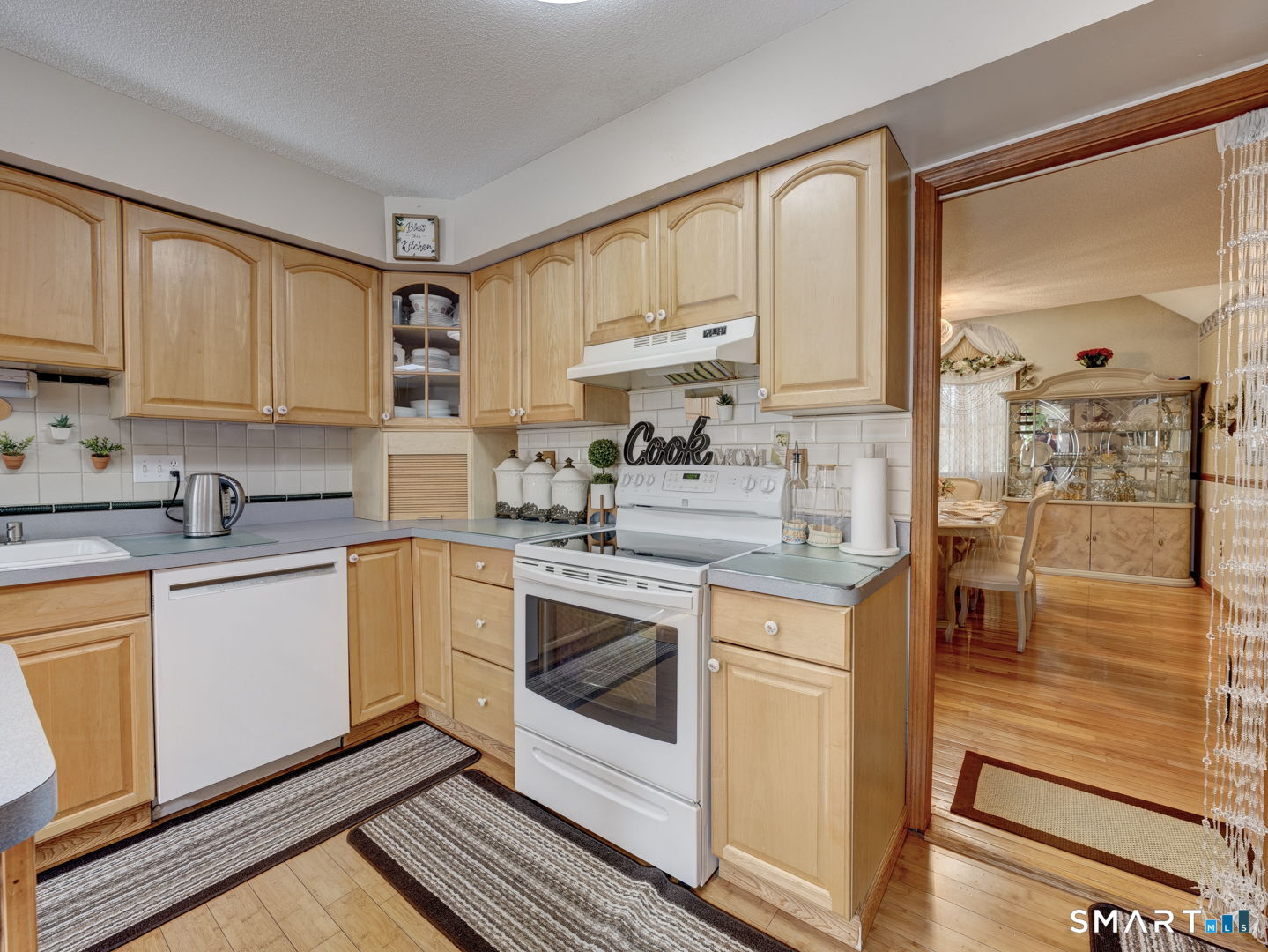 300 Hilltop Road Watertown, CT 06779 - Photo 17 of 39