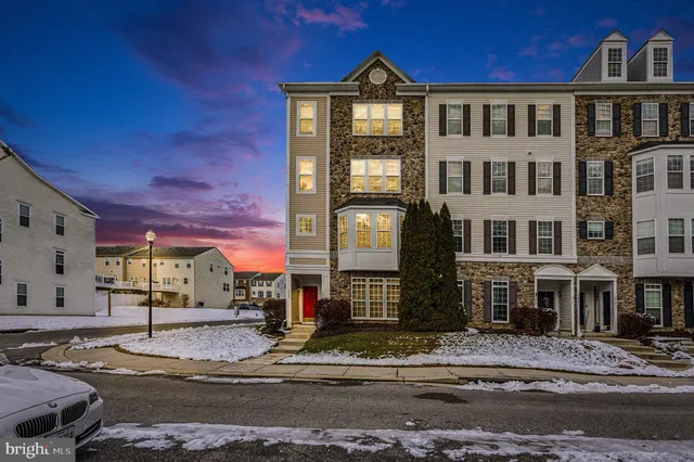 $324,990 | 1670 Mohegan Drive, Unit B, Havre de Grace, MD 21078