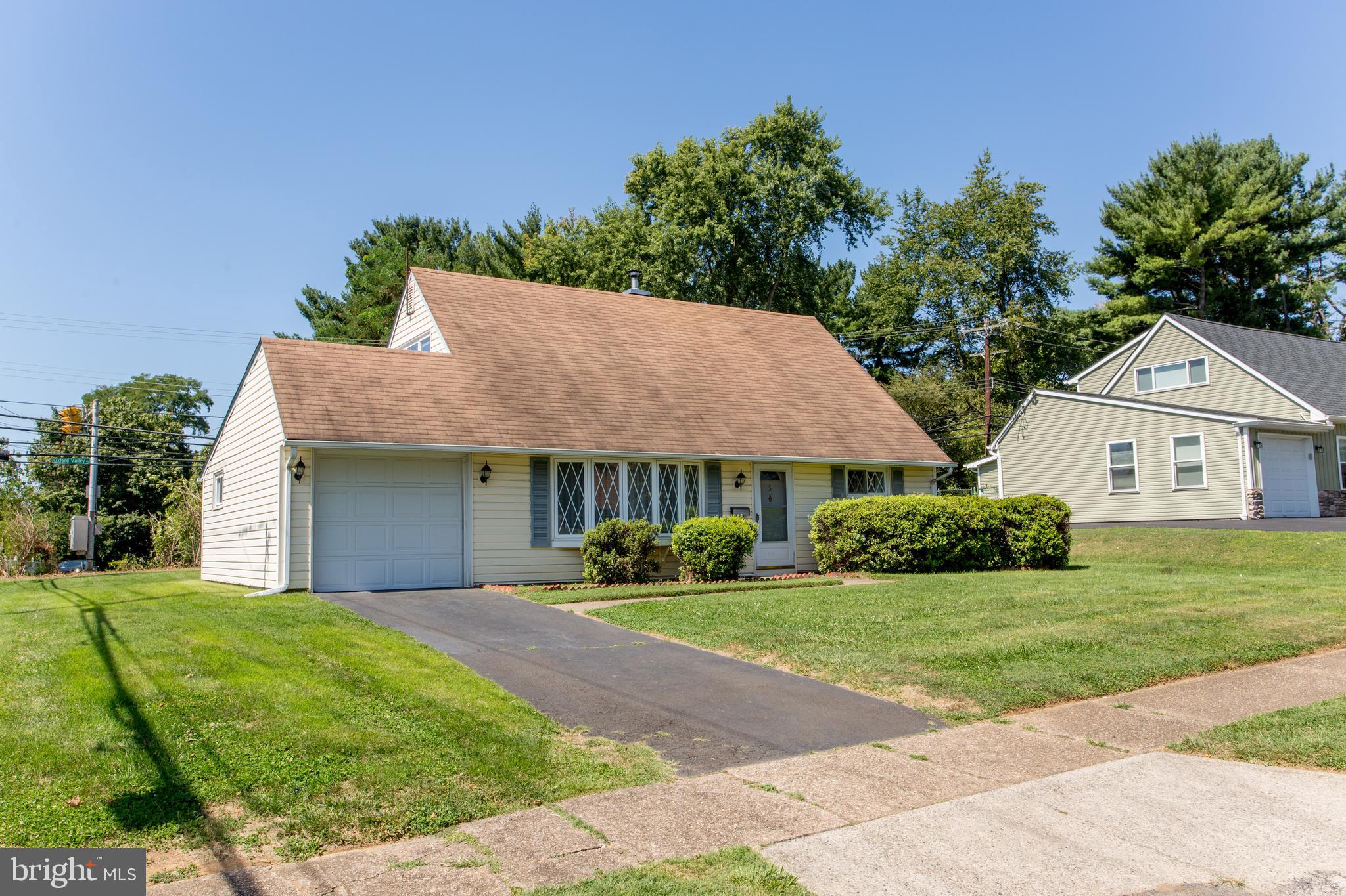 5 Cardinal Road Levittown, PA 19057 - Photo 3 of 23