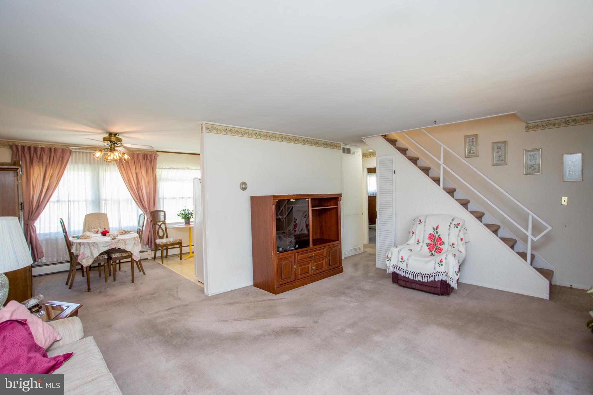 5 Cardinal Road Levittown, PA 19057 - Photo 8 of 23