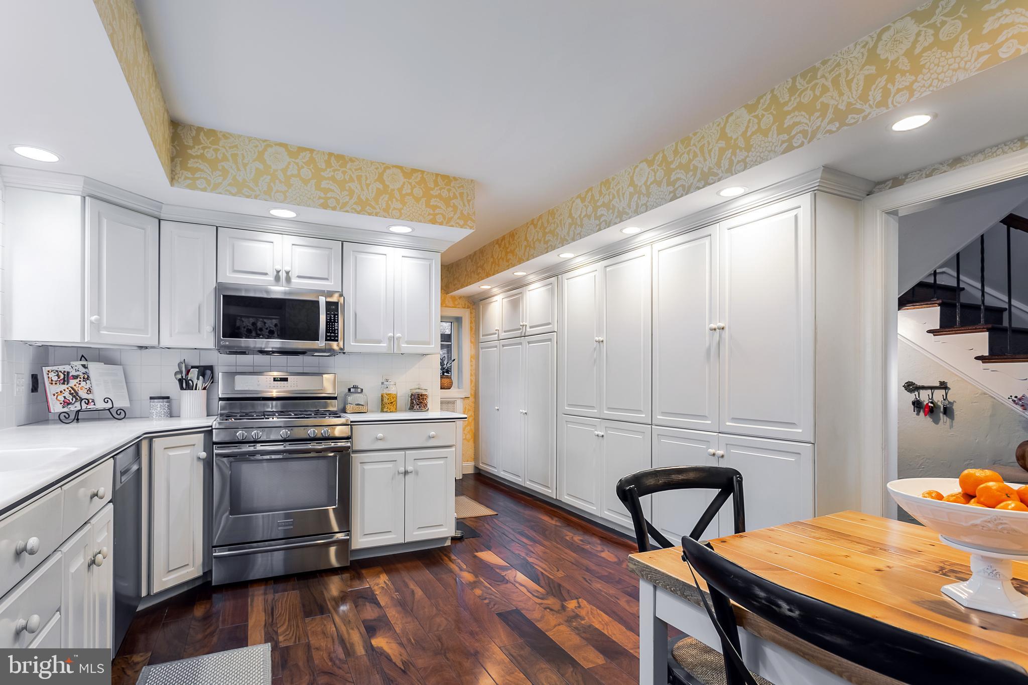 325 Valley Road Havertown, PA 19083 - Photo 16 of 42