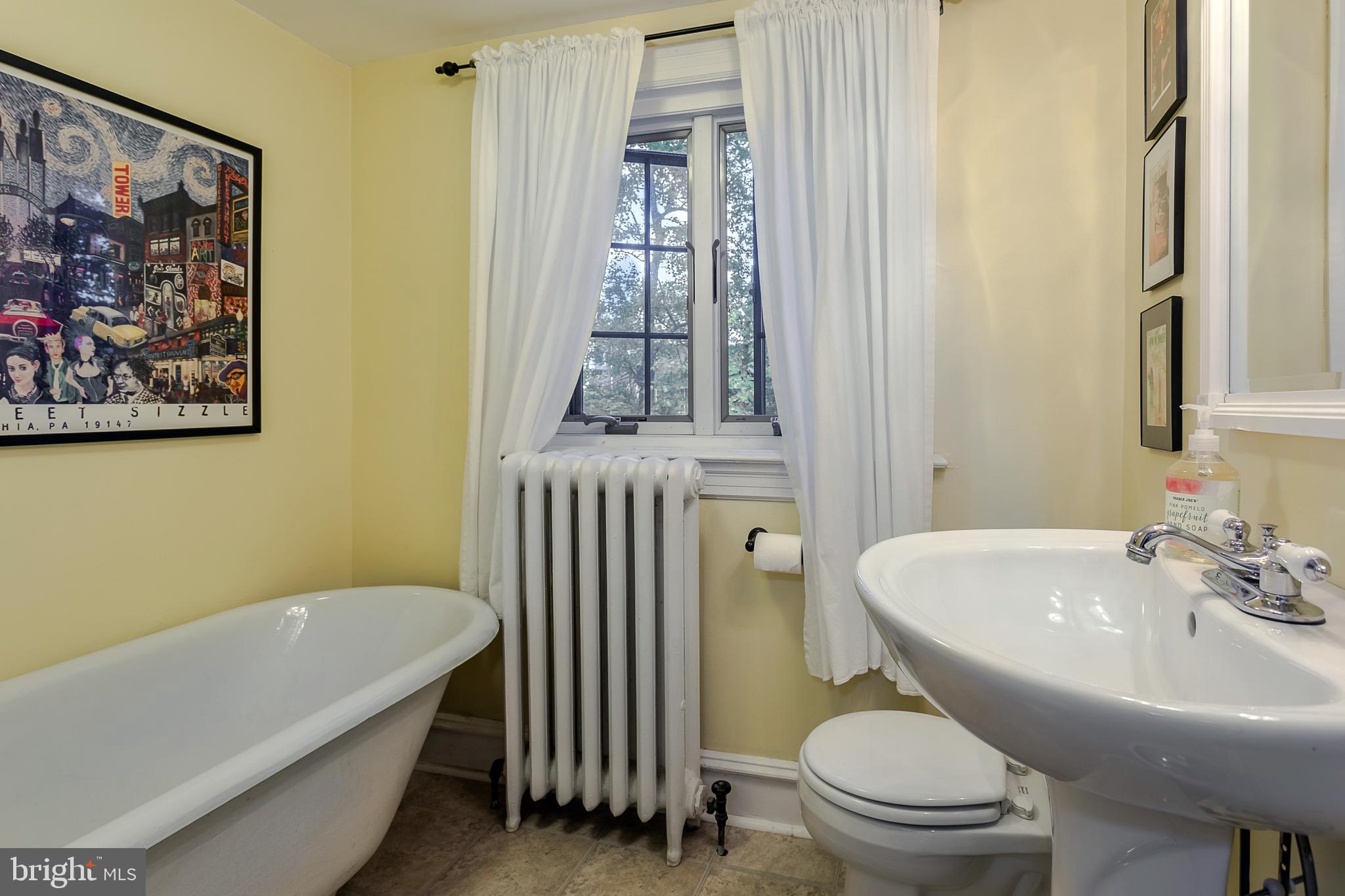 325 Valley Road Havertown, PA 19083 - Photo 37 of 42