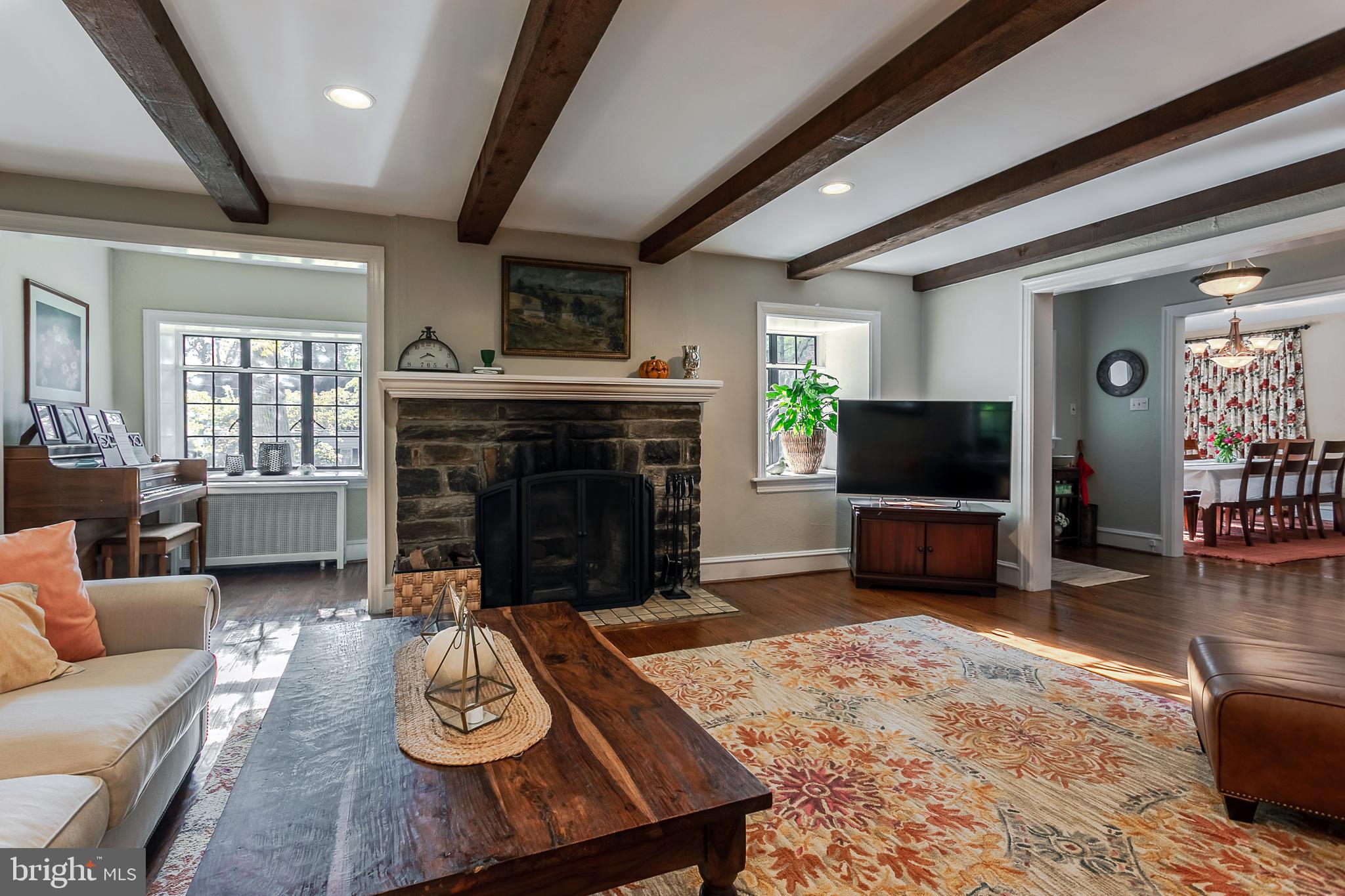 325 Valley Road Havertown, PA 19083 - Photo 10 of 42