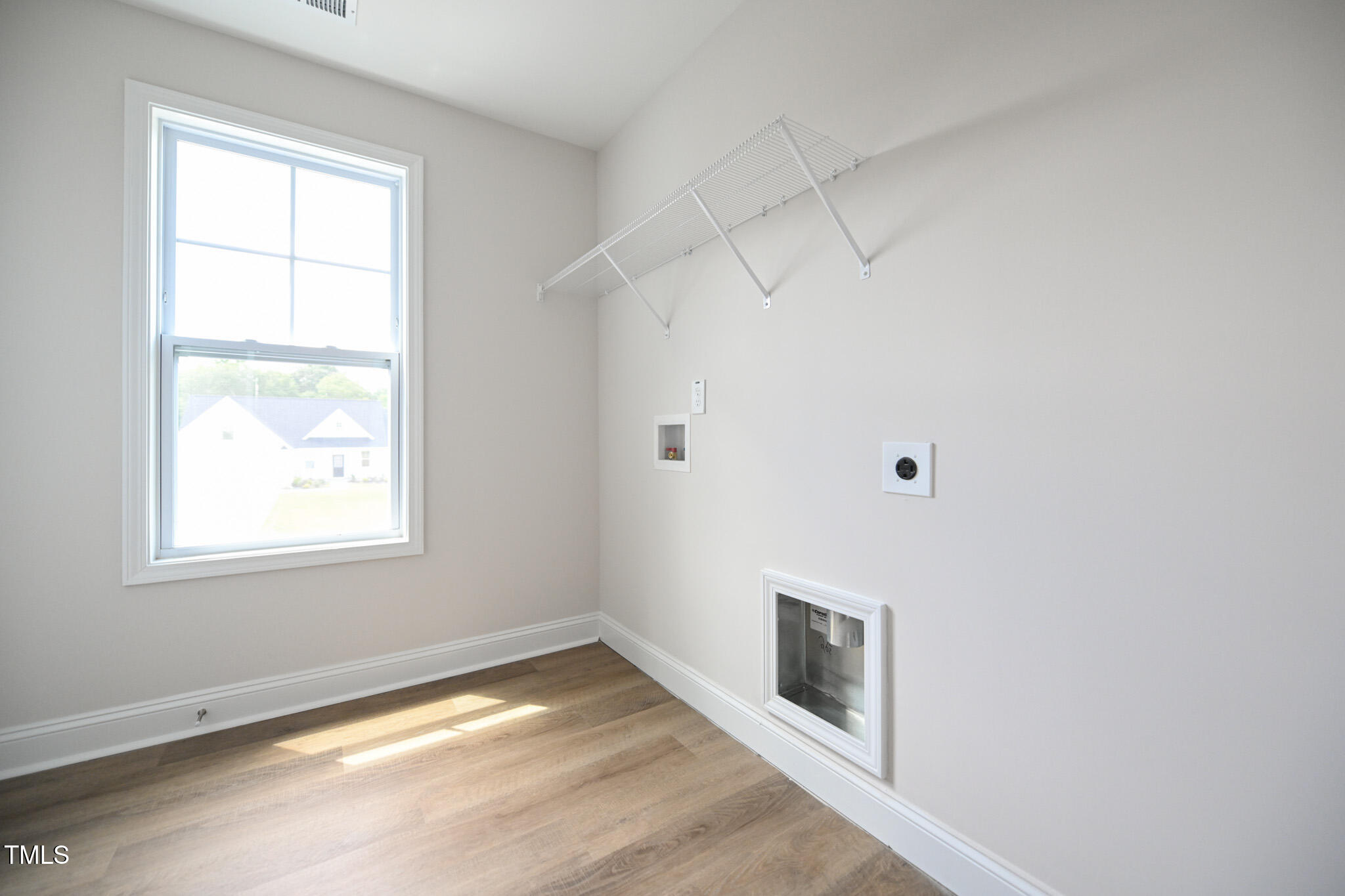 236 Johnson Rdg Way Four Oaks, NC 27524 - Photo 28 of 32 025