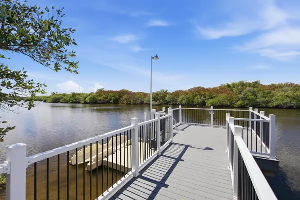 $1,075,000 | 4842 Southwest Millbrook Lane, Stuart, FL 34997