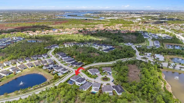 $1,075,000 | 4842 Southwest Millbrook Lane, Stuart, FL 34997