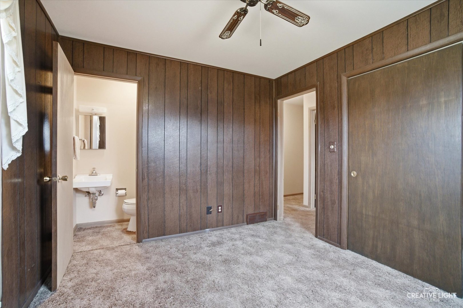 953 Sheffer Road Aurora, IL 60505 - Photo 16 of 39