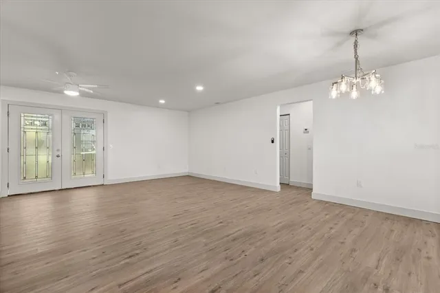 $299,000 | 2929 Woodland Drive, Edgewater, FL 32141