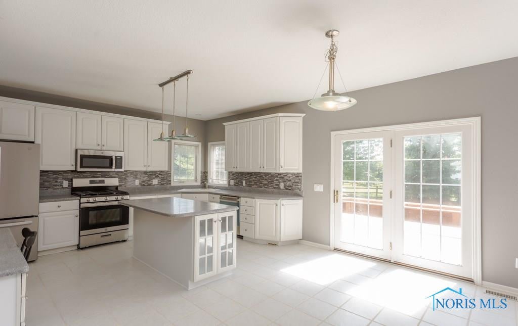2953 Quarry Road Maumee, OH 43537 - Photo 13 of 48 Gallery Image 13