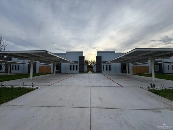 $1,250 | 1225 Valle Vista Street, Unit 3, Alamo, TX 78516