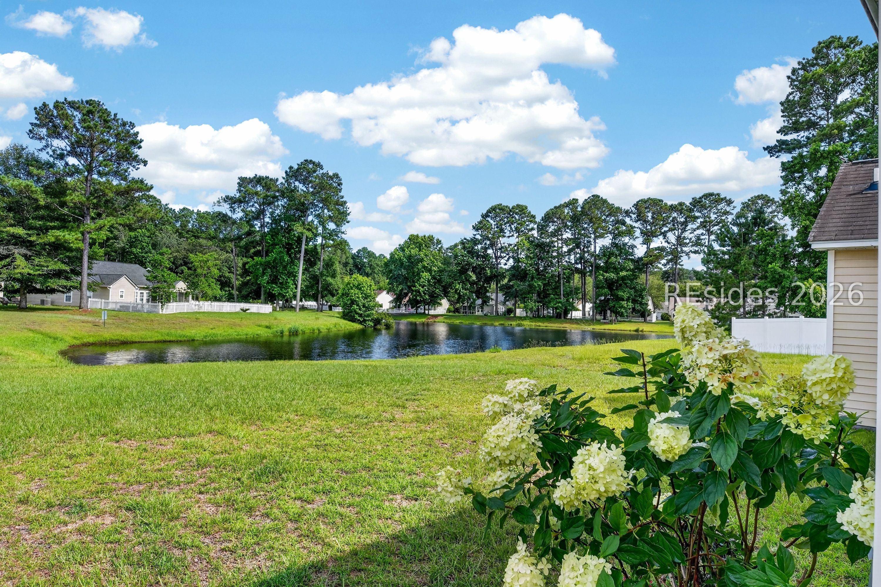 20 Pine Ridge Drive Bluffton, SC 29910 - Photo 2 of 26