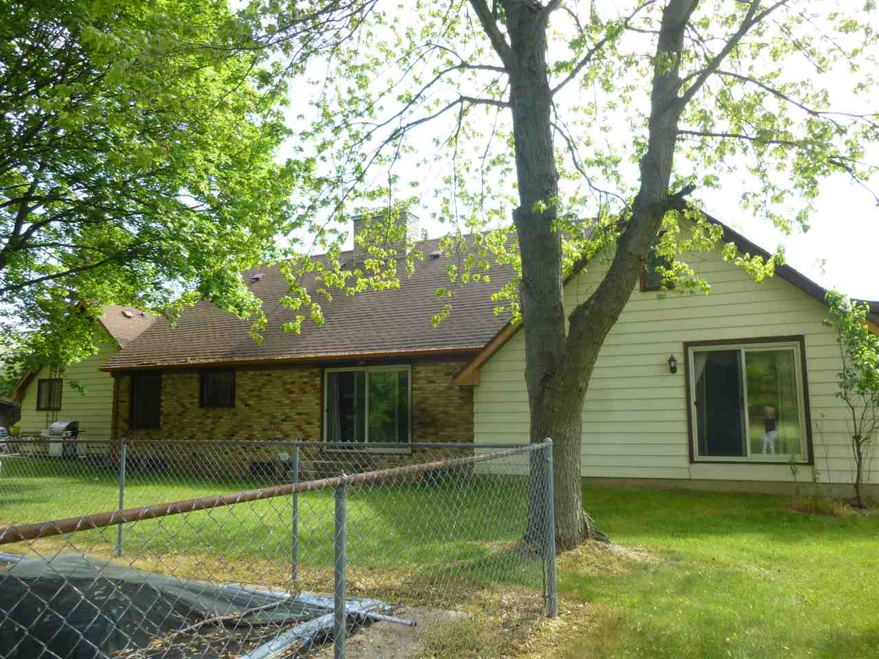 9112 East Miller Road Durand, MI 48429 - Photo 3 of 47 50043955-3.JPG