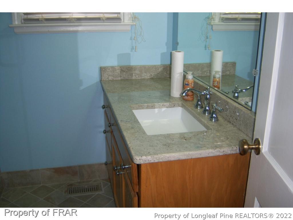 206 Hull Road Fayetteville, NC 28303 - Photo 20 of 34 Gallery Image 20