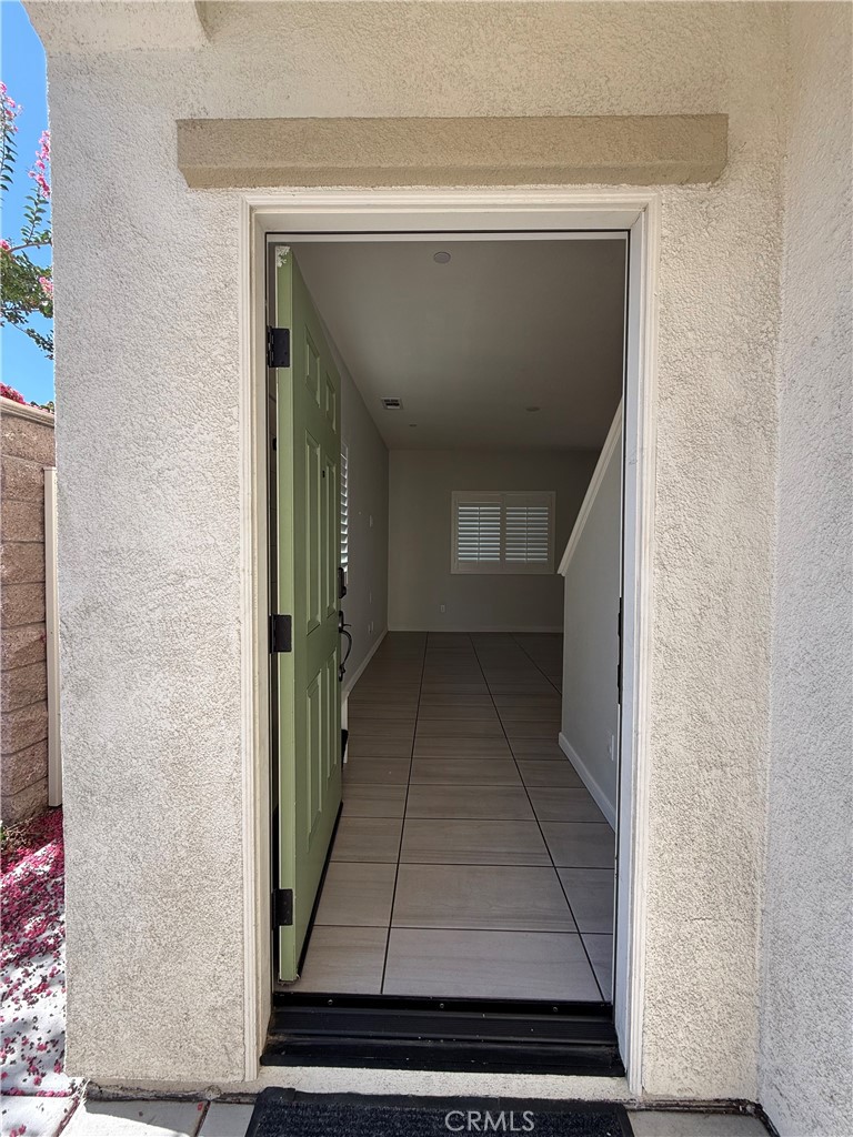 27459 Red Rock Road Moreno Valley, CA 92555 - Photo 2 of 31