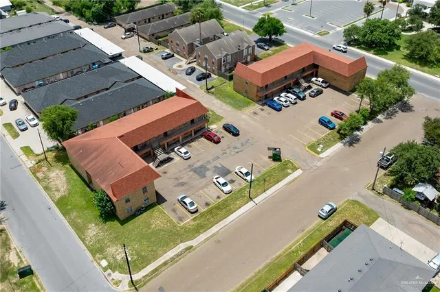 $1,389,000 | 301-303 South Palm Drive, Pharr, TX 78577