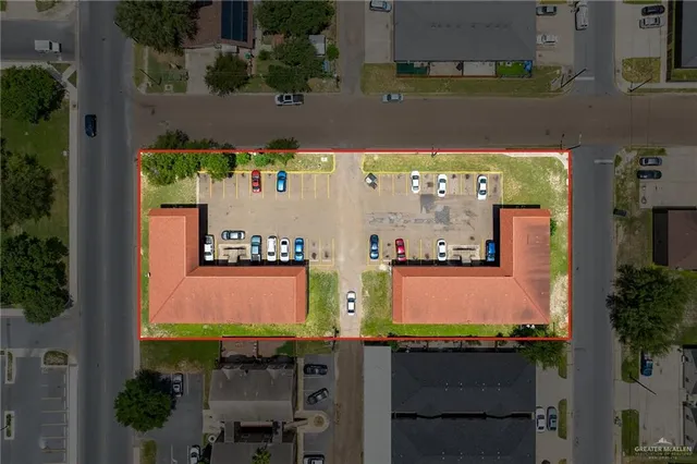 $1,389,000 | 301-303 South Palm Drive, Pharr, TX 78577