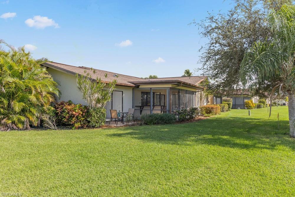 162 Round Key Circle, Unit G18 Naples, FL 34112 - Photo 27 of 28 Gallery Image 27