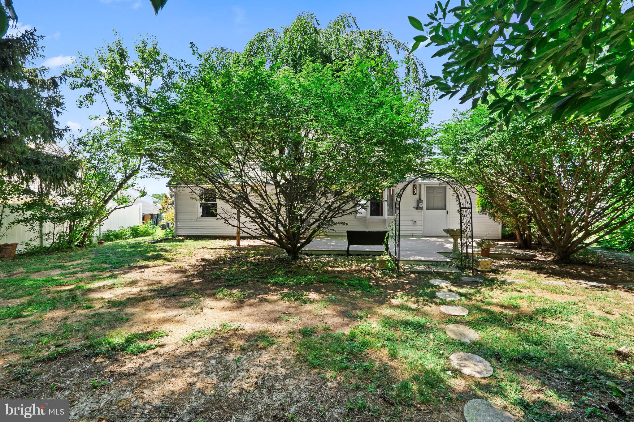 48 Towpath Road Levittown, PA 19056 - Photo 31 of 37 Gallery Image 31