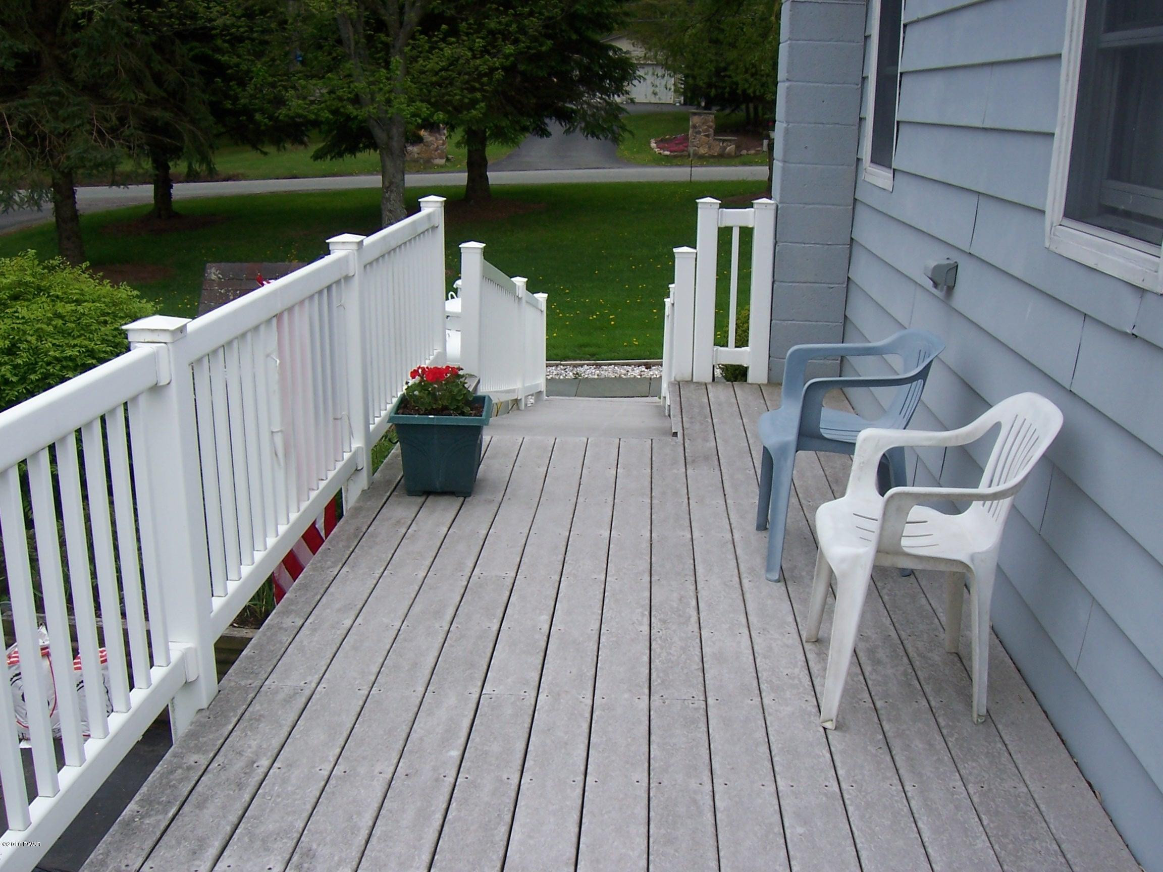 41 Como Road Lakewood, PA 18439 - Photo 21 of 22 SIDE DECK WITH RAMP