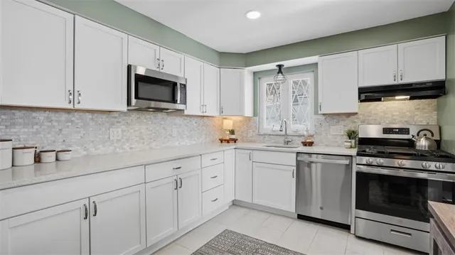 $375,000 | 422 Wimer Drive, Pittsburgh, PA 15237