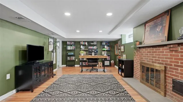 $375,000 | 422 Wimer Drive, Pittsburgh, PA 15237