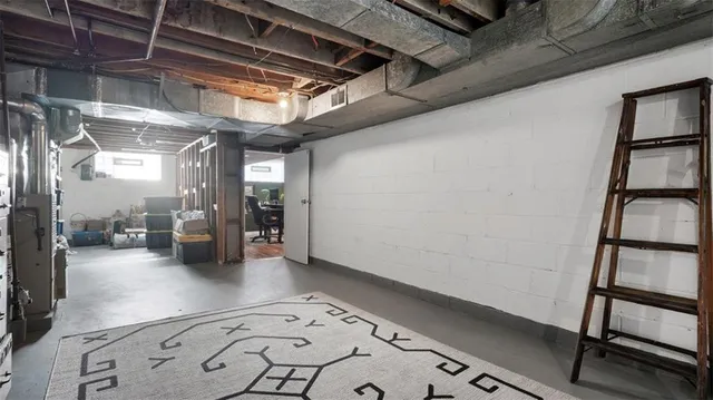 $375,000 | 422 Wimer Drive, Pittsburgh, PA 15237