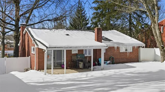 $375,000 | 422 Wimer Drive, Pittsburgh, PA 15237