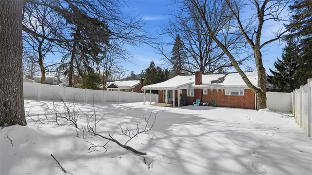 $375,000 | 422 Wimer Drive, Pittsburgh, PA 15237