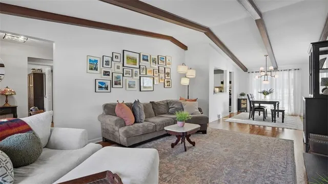 $375,000 | 422 Wimer Drive, Pittsburgh, PA 15237