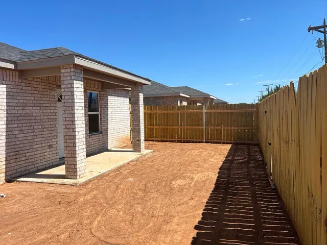 $1,450 | 7441 4th Street, Lubbock, TX 79416