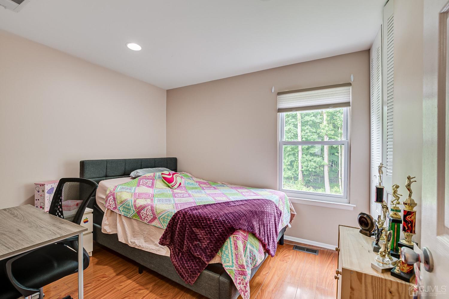 6 Sagamore Avenue South Edison, NJ 08820 - Photo 27 of 34
