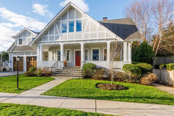 $3,295,000 | 30 Wainwright Street, Rye, NY 10580