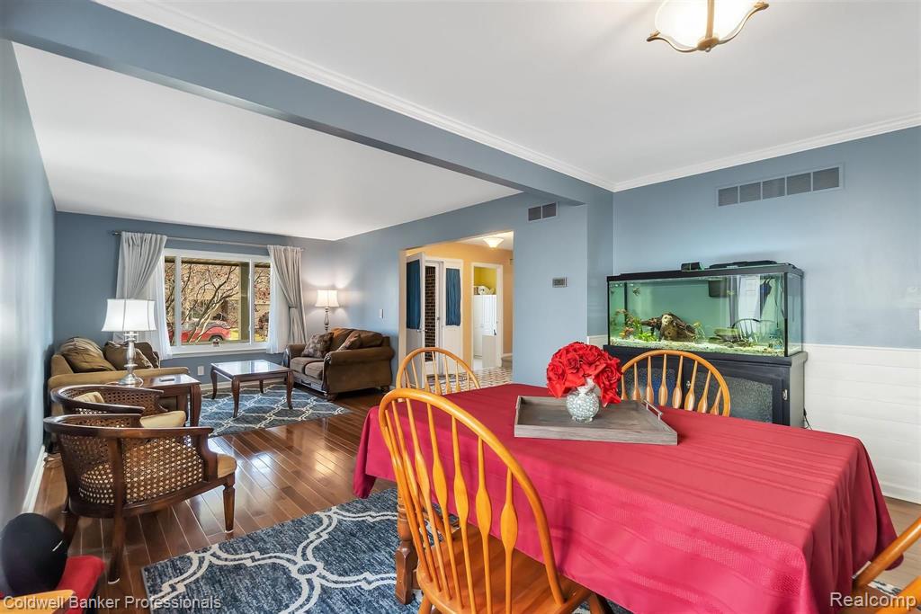 6951 East Spring Drive Canton, MI 48187 - Photo 8 of 43
