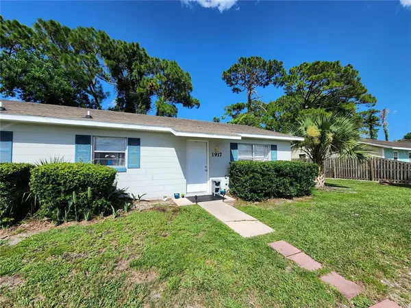 $1,600 | 1917 Fern Palm Drive, Edgewater, FL 32141