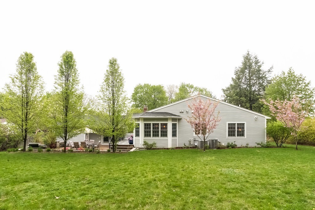19 Thomas Road Lynnfield, MA 01940 - Photo 26 of 30 Gallery Image 26