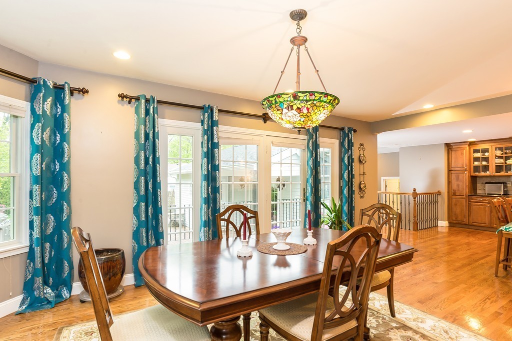 19 Thomas Road Lynnfield, MA 01940 - Photo 7 of 30 Gallery Image 7