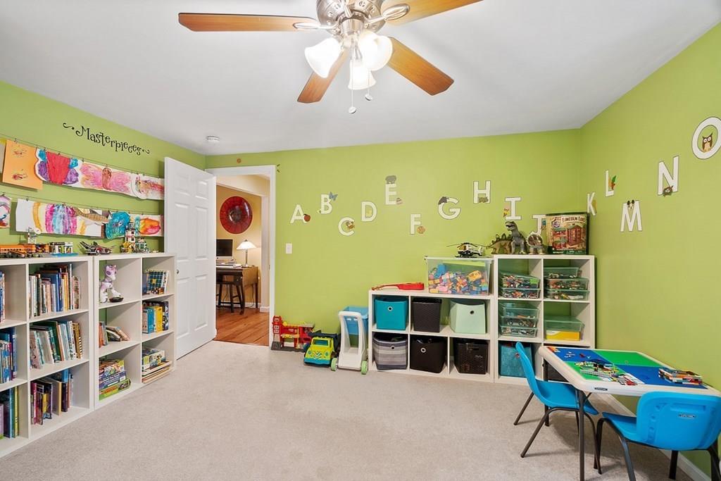 15 Greenridge Road Dracut, MA 01826 - Photo 12 of 31 Gallery Image 12