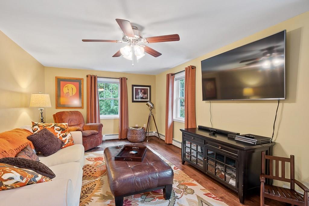 15 Greenridge Road Dracut, MA 01826 - Photo 4 of 31 Gallery Image 4