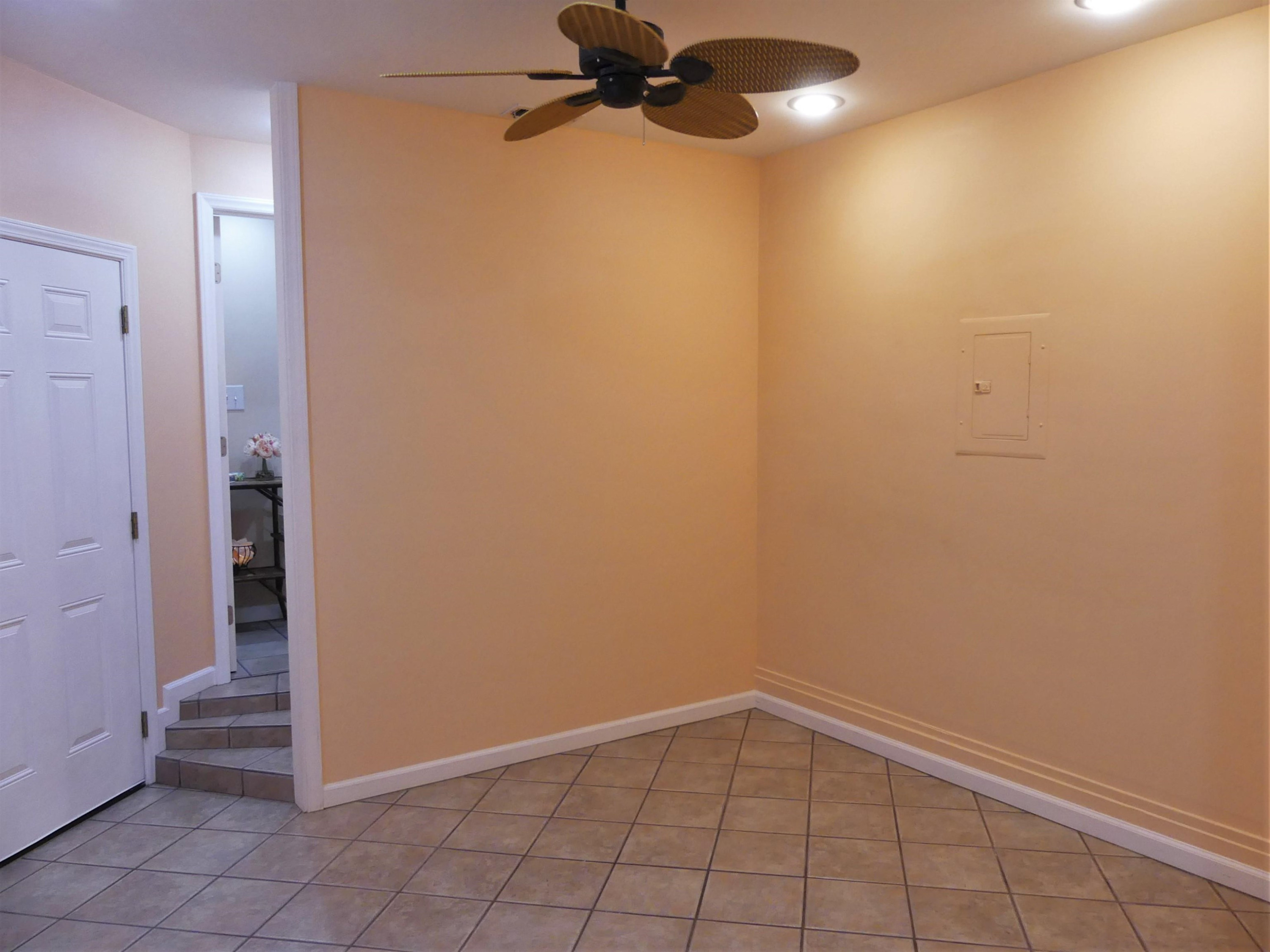 5204 Blakeley Lane Raleigh, NC 27613 - Photo 20 of 29 Multi purpose room
